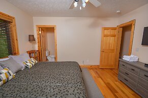 Hootenanny 5 Bedroom House