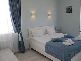 Apartment on Voskresenskaya apt. 510