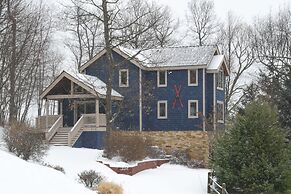 Bluebird Daze 4 Bedroom House