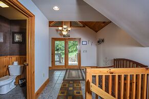 Bluebird Daze 4 Bedroom House