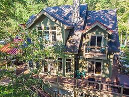 Skydance 5 Bedroom House