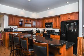 Skydance 5 Bedroom House