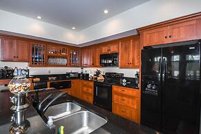 Skydance 5 Bedroom House