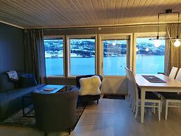 Senja Arctic Lodge AS