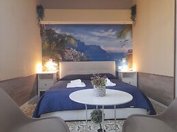 BelloBello Rooms & Apartment