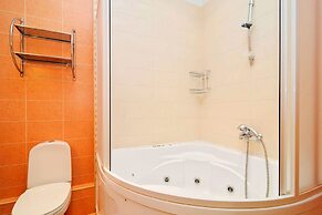 Feelathome on Lower Nevsky