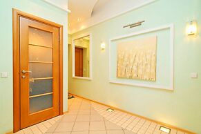 Feelathome on Lower Nevsky