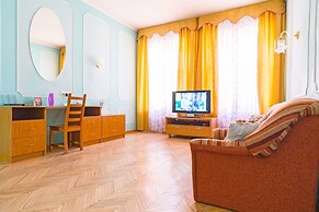 Feelathome on Lower Nevsky