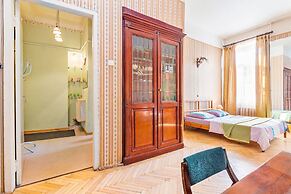 Feelathome on Lower Nevsky