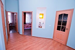 Feelathome on Lower Nevsky