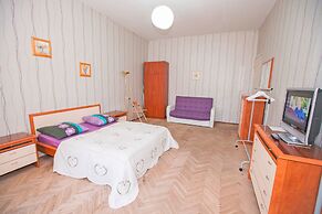 Feelathome on Lower Nevsky