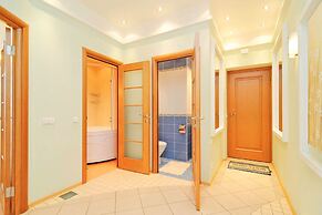 Feelathome on Lower Nevsky