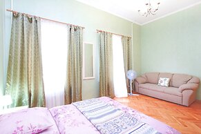 Feelathome on Nevsky