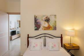 Mary Suites Chania