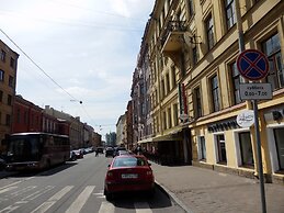Feelathome Apartments on Millionnaya