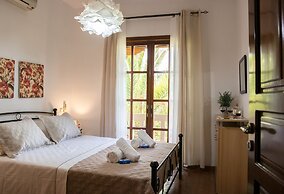 Alexandra Villa Stalos