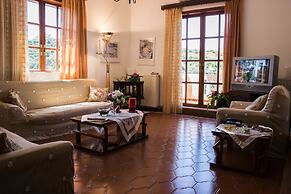 Alexandra Villa Stalos