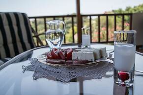 Alexandra Villa Stalos