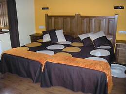 Apartamentos Rurales La Portiella