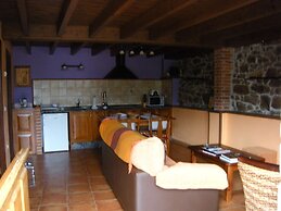 Apartamentos Rurales La Portiella