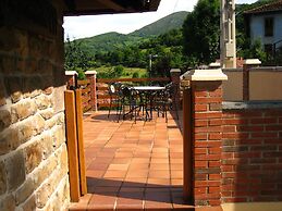 Apartamentos Rurales La Portiella