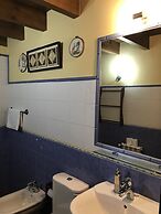 Apartamentos Rurales La Portiella