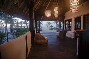 Blue Holbox Beach Front