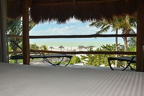 Blue Holbox Beach Front