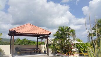 2 Bdrm Apartment at Runaway Bay