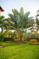 2 Bed Apt with Balcony at Runaway Bay