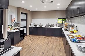 Residence Inn by Marriott Toronto Mississauga West