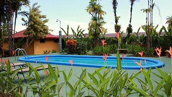 Hotel Destinos Arenal