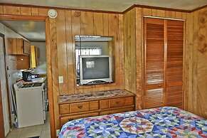 Lake Ida Beach Resort