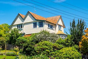 The Ocean Breeze Suites