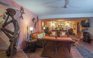 Casa Romance Escondido