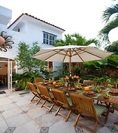 Casa Romance Escondido