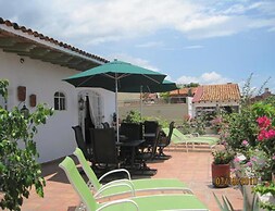 Casa Romance Escondido