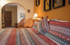 Casa Romance Escondido