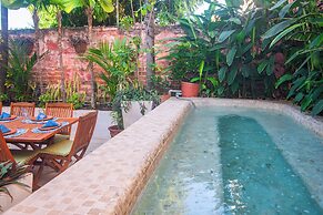 Casa Romance Escondido