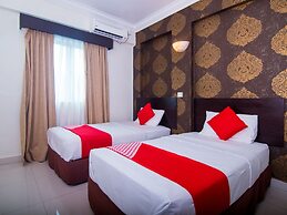 OYO 528 Andaman Sea Hotel