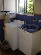 Relaxing House By The Bay With Sun Year Round