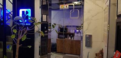 Blue Hotel