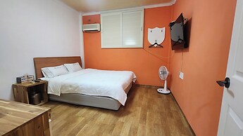Myeongdong Motel