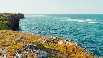 Crowne Plaza Dar es Salaam by IHG