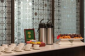 Crowne Plaza Dar es Salaam by IHG