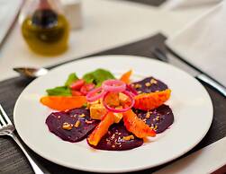 Crowne Plaza Dar es Salaam by IHG