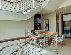 Crowne Plaza Dar es Salaam by IHG