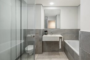 Crowne Plaza Dar es Salaam by IHG