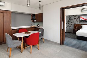 Crowne Plaza Dar es Salaam by IHG