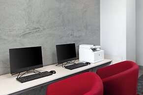 Crowne Plaza Dar es Salaam by IHG